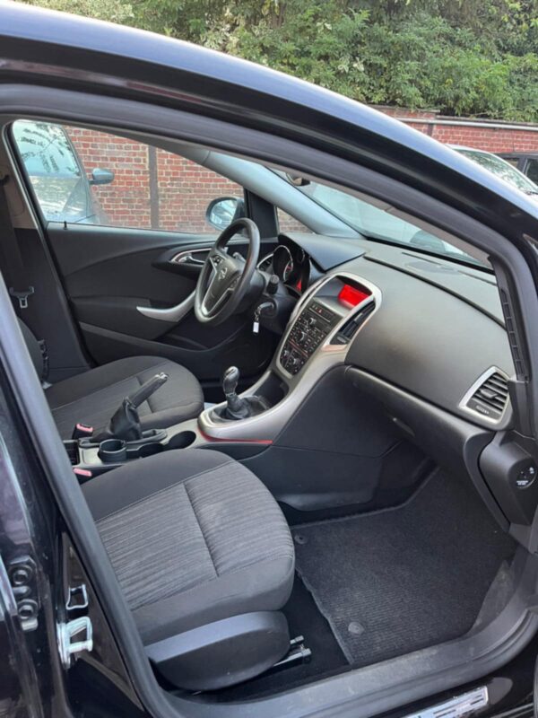 OPEL ASTRA – Image 12