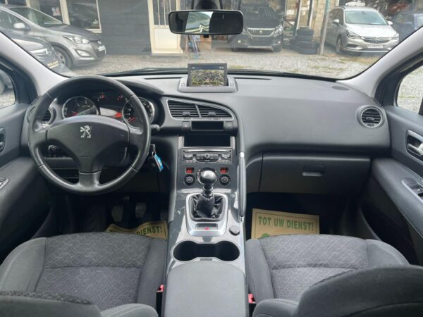 PEUGEOT 3008 – Image 8