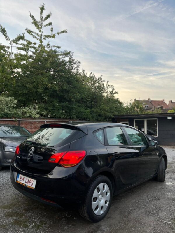 OPEL ASTRA – Image 5