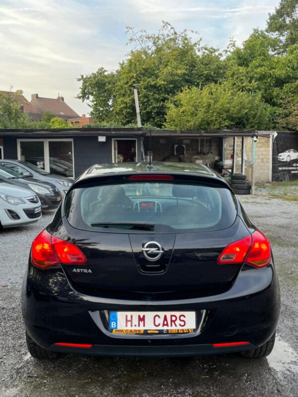OPEL ASTRA – Image 6