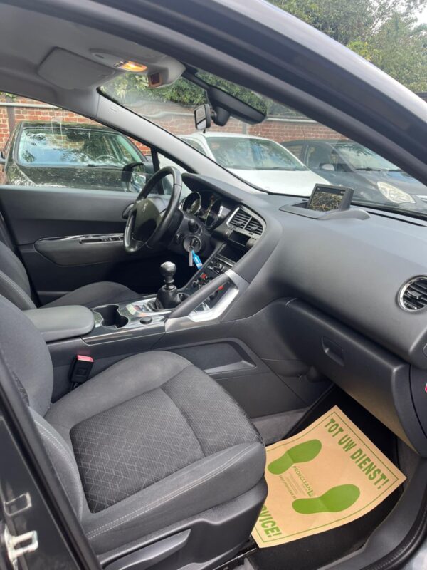 PEUGEOT 3008 – Image 15