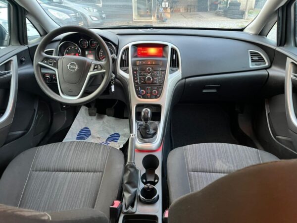 OPEL ASTRA – Image 10