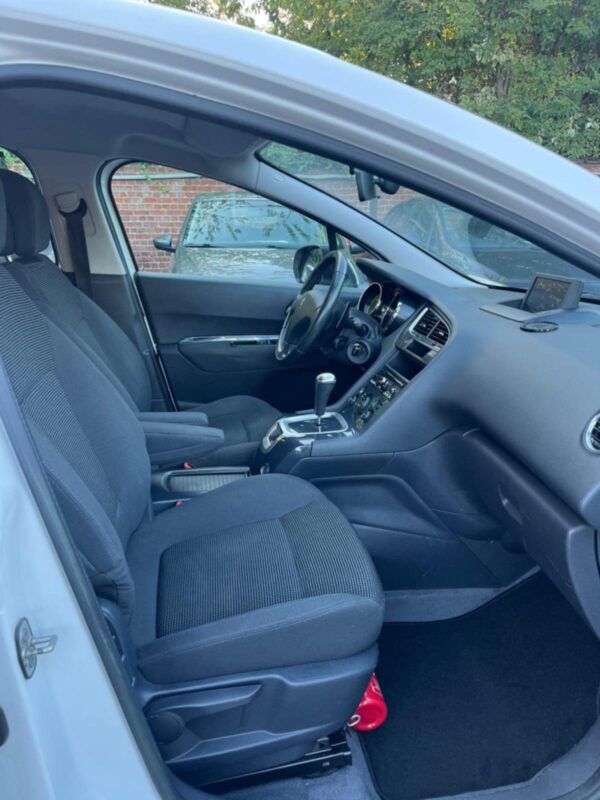PEUGEOT   5008 – Image 14