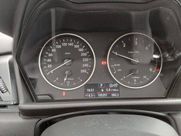 BMW 216D – Image 10