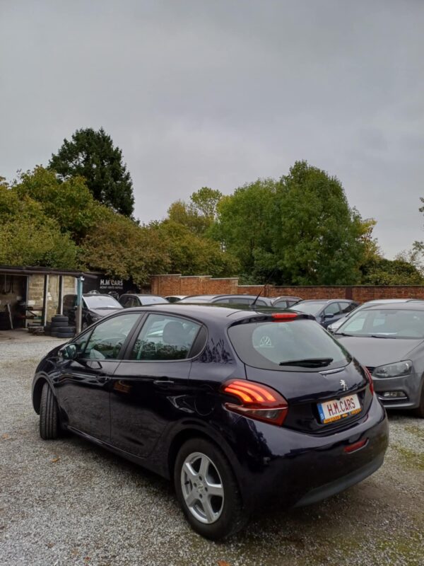 PEUGEOT   208 – Image 4