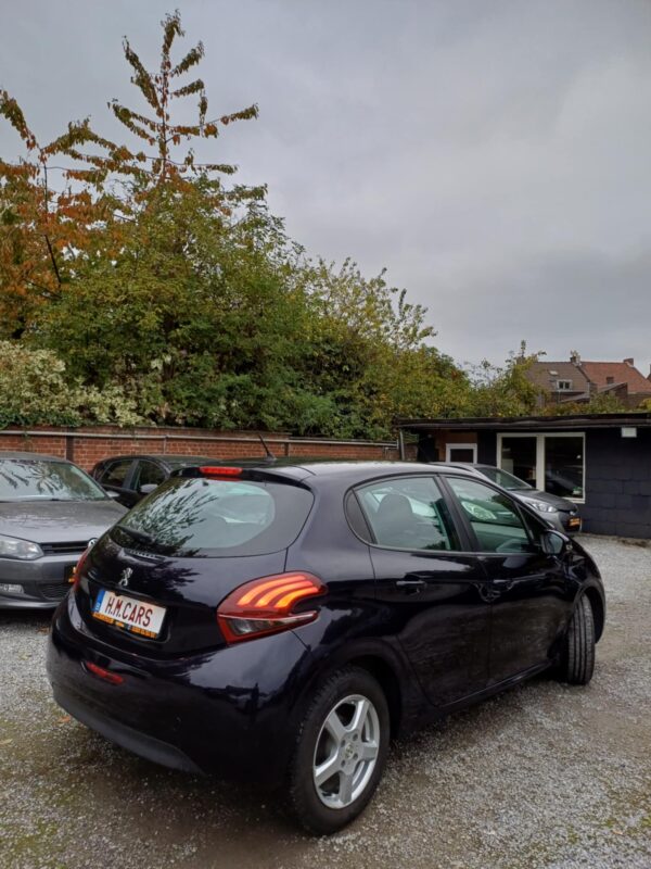 PEUGEOT   208 – Image 5