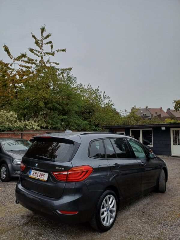 BMW 216D – Image 5