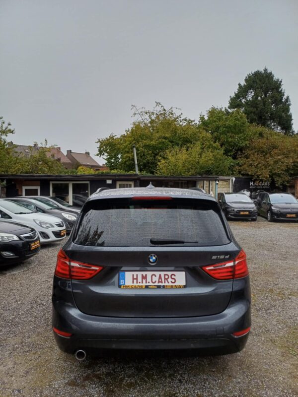 BMW 216D – Image 6