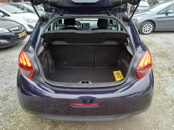 PEUGEOT   208 – Image 7